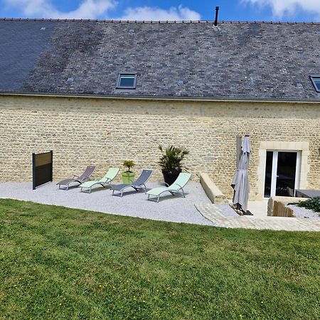 Les Gites Du Val Mandeville-en-Bessin Exteriér fotografie