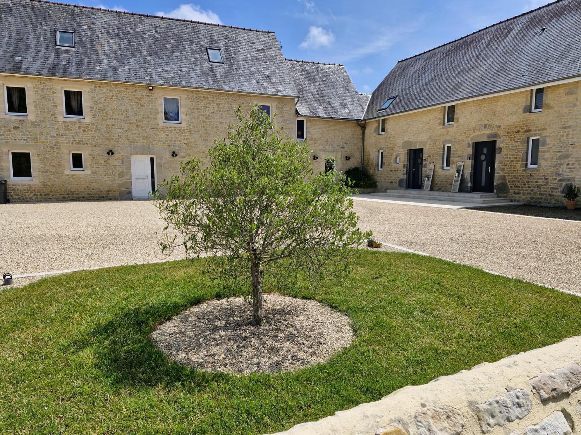 Les Gites Du Val Mandeville-en-Bessin Exteriér fotografie
